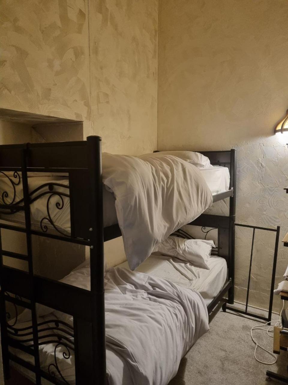 My Friendly Hotel 예레반 외부 사진